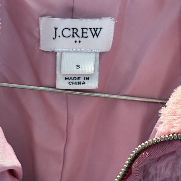 J. Crew Factory Women's Plush Faux Fur Full Zip Vest Guava Berry Small - Picture 4 of 8